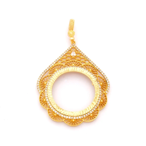 Tam Altın Çerçeveli Kolye​ Ucu Altın Kaplama İşlemeli TGR-598 ürün görseli