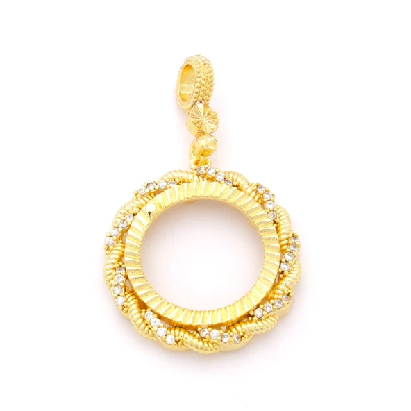 Yarım Altın Çerçeveli Kolye Ucu Altın Kaplama İşlemeli TGR-622 ürün görseli 1