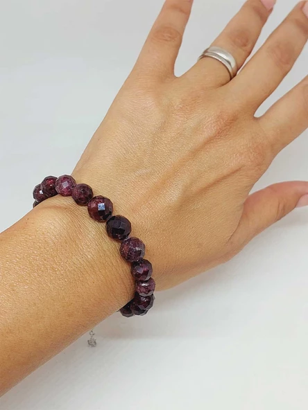 Parlayan Yıldızlar Serisi Lal (Granat-Garnet) Taşı Tasarım Bileklik - Resim 2