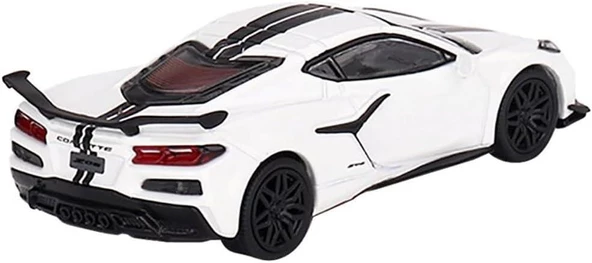 Mini GT 677 Chevrolet Corvette Z06 2023 Arctic White LHD Model Araba - 3
