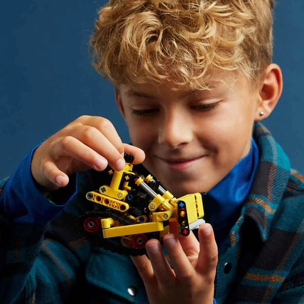 LEGO® Technic Ağır İş Buldozeri 42163 - 2
