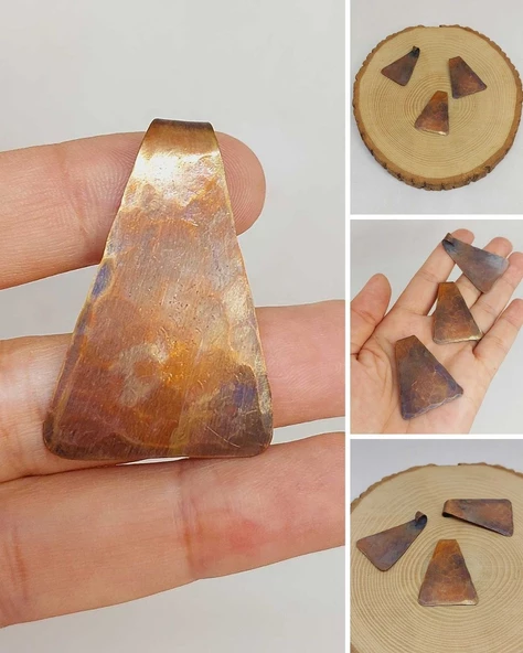 Otantik El Yapımı Üçgen Bakır Kolye Ucu