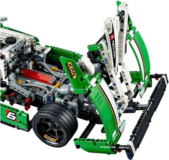 LEGO 42039 Technic 24 Hours Race Car - 3