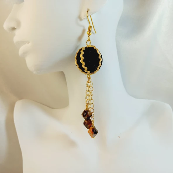 Siyah Altın Rengi Detaylı Zincirli El Yapımı Sallantılı Küpe - 3