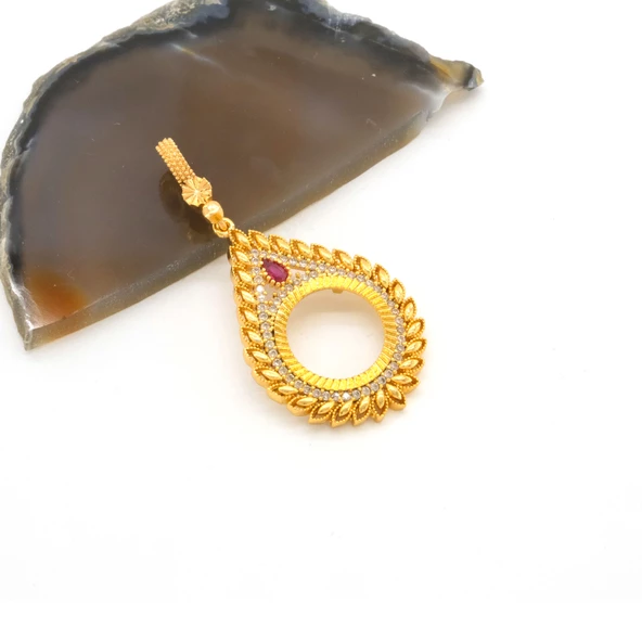 Yarım Altın Çerçeveli Kolye Ucu Altın Kaplama İşlemeli TGR-646 - Resim 4