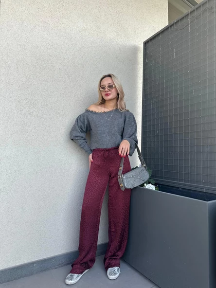 Kadın Kayık Yaka Boncuk Detaylı Kazak Gri - Resim 7