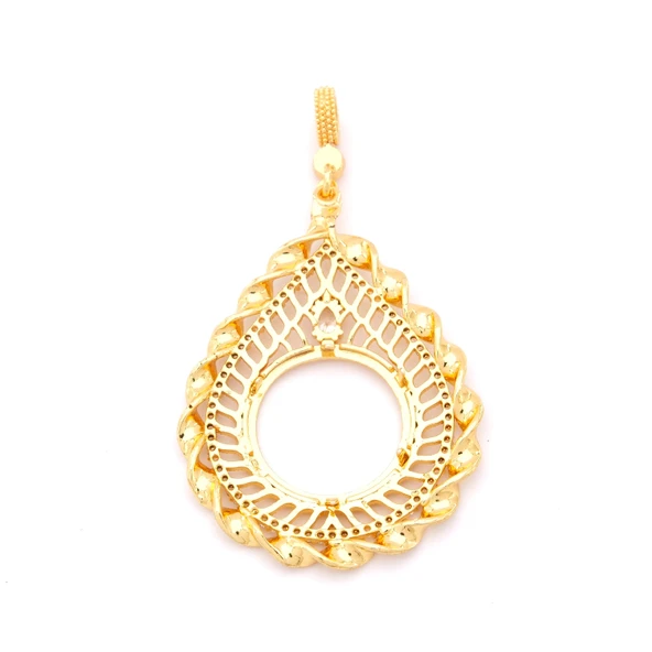 Yarım Altın Çerçeveli Kolye Ucu Altın Kaplama İşlemeli TGR-644 - Resim 5