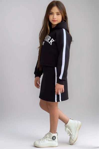 Kız Çocuk New York Baskılı Kapüşonlu Sweatshirt İp Askılı Penye Kumaş Elbise 2li Siyah Takım - Resim 2