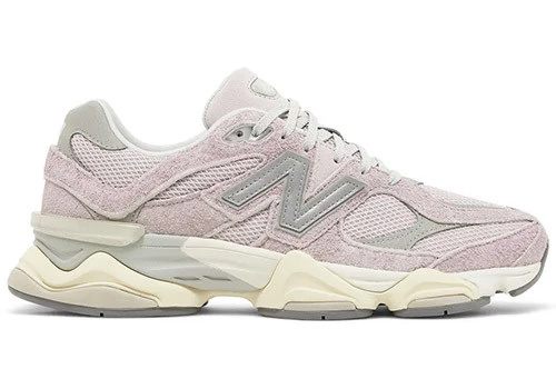 New Balance 9060 December Sky Pink