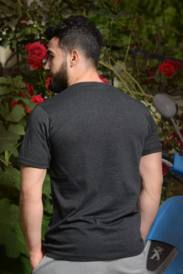 Erkek Siyah Invisible Yazılı Kısa Kollu V Yaka Tişört 20ETSHNVSB - 5