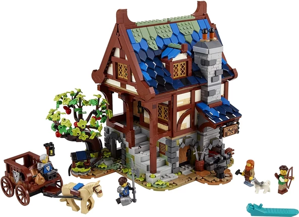 LEGO 21325 Ideas Medieval Blacksmith - 2