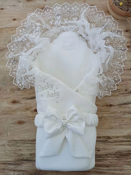 Yenidoğan Sahra Lucky Baby Nakışlı Kundak Bebek Battaniyesi