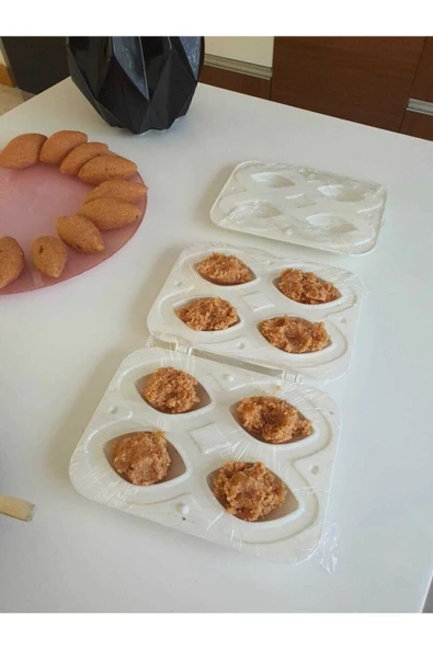 QNİAY Pratik 4'lü Içli Köfte Kalıbı - Içli Köfte Kalıbı Aparatı Katlanabilir Içliköfte Aparatı - Resim 2