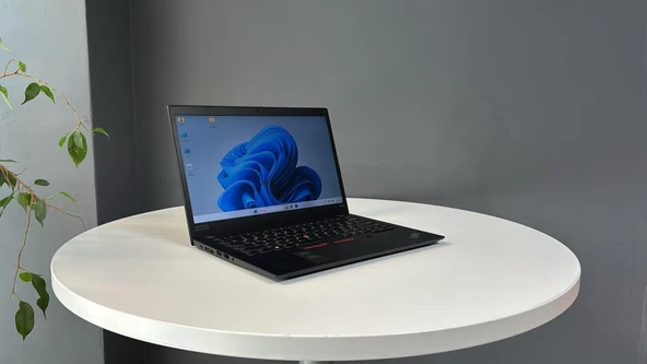 Lenovo Notebook ThinkPad T495S R5 Pro 3500U 8Gb Ram 256Gb M2 Ssd 14" Fhd Ips (C Laptop) 2.EL 3Ay Gar - 2