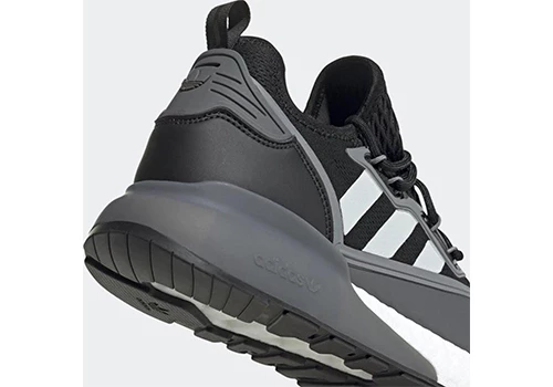 PTTAVM: Adidas zx 2K boost Black