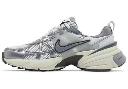 Nike V2K Run Pure Platinum - Resim 2