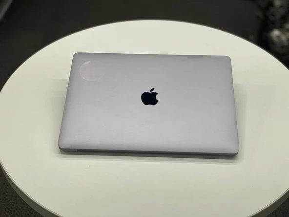 Apple Notebook MacBook Pro 13.3" Touchbar A2338 M1 Cpu 8Gb Ram 256Gb /2020/254 D. (C Laptop) 2.EL 3A