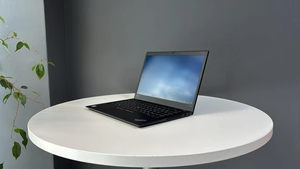 Lenovo Notebook Carbon Style T495S R5 Pro 3500U 8Gb 256Gb M2 14" Fhd Ips (Bx Laptop) 2.EL 3Ay Garant - Resim 3