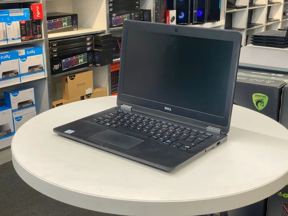 Dell Notebook Latitude E7270 intel i7 6600U 8Gb 256Gb M2 Ssd 12.5" Hd (C Laptop) 2.EL 3Ay Garanti