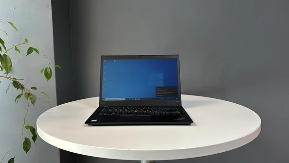 Lenovo Notebook Carbon Style T495S R5 Pro 3500U 8Gb 256Gb M2 14" Fhd Ips (Bx Laptop) 2.EL 3Ay Garant ürün görseli