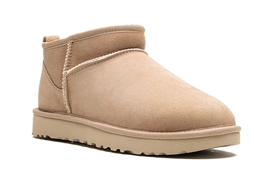 UGG Women's Classic Ultra Mini - 3