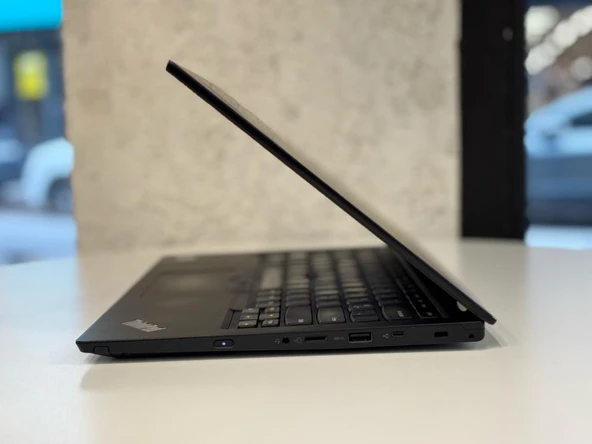 Lenovo Notebook L380 i5 8350U 8Gb 256Gb M2 13.3" Fhd Ips Dokunmatik Wın10 (C Laptop) 2.EL 3Ay Garant - Resim 3