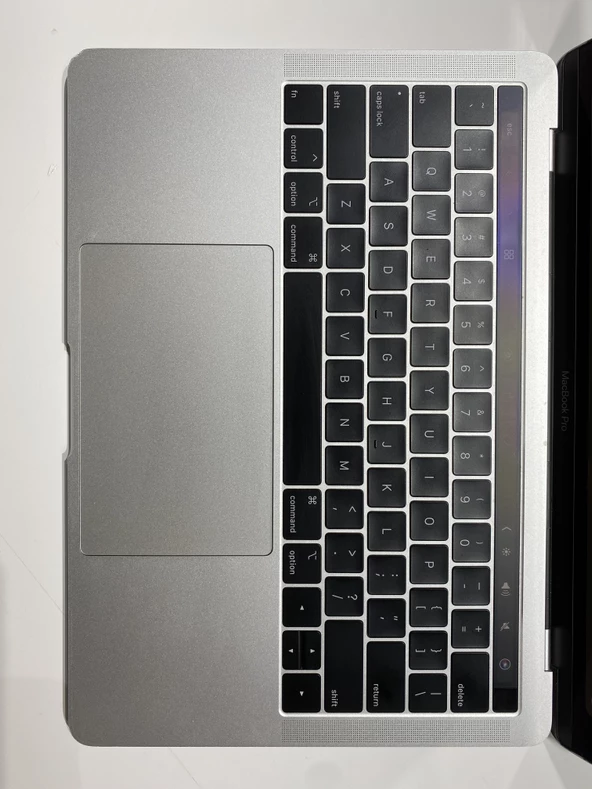 A2159 MACBOOK PRO 13-İNÇ 2019 (1.4GHZ İ5, 8GB RAM, 128GB SSD, 1536MB GPU, 517 DEVİR, USQ) - 9