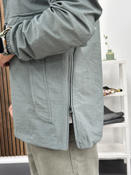 Erkek Slim Fit Krinkıl Kumaş Kanguru Cepli Yarım Fermuarlı Yağmurluk Mont Mint Yeşili Edw077 - 5