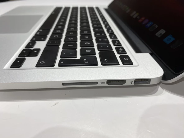 A1502 MACBOOK PRO 13-İnç EARLY 2015-2.7GHZ İ5, 16GB RAM, 256GB SSD - 10