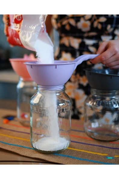 Ayver PLASTLİFE SAPLI KAVANOZ KONSERVE HUNİSİ