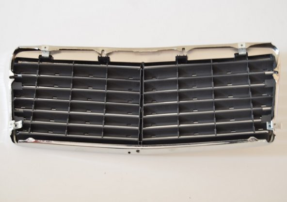MERCEDES W124 MAKYAJLI KASA AVANTGARDE KROM PANJUR 1993-1995 - 2