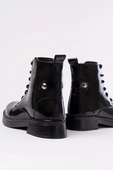 02-2003 Siyah Rugan Bağcıklı Fermuarlı Günlük Kadın Bot - Resim 4