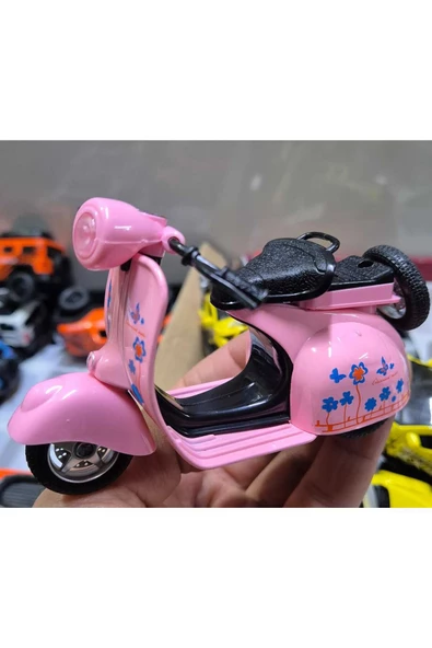 HEPSİLAZIM Diecast Model Pembe Vespa Motor Scooter Metal Oyuncak Motorsiklet 13Cm - 2