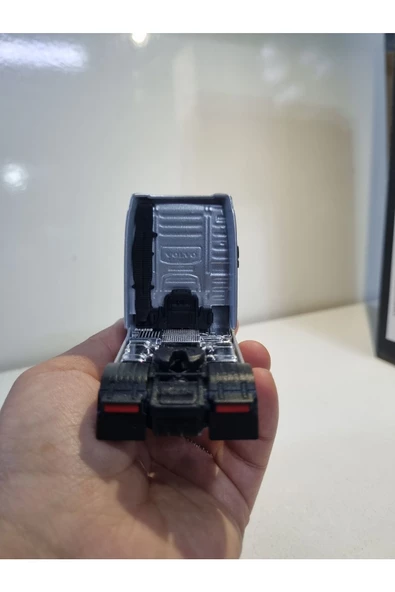 HEPSİLAZIM Gri Diecast Model Araç 9 Cm Volvo FH Metal Çekici Oyuncak Tır Kafa - 4
