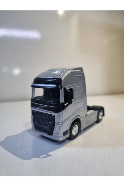 HEPSİLAZIM Gri Diecast Model Araç 9 Cm Volvo FH Metal Çekici Oyuncak Tır Kafa - 2