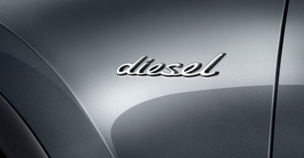 PORSCHE DİESEL ÇAMURLUK YAZISI KROM 958 559 675 01 - 2