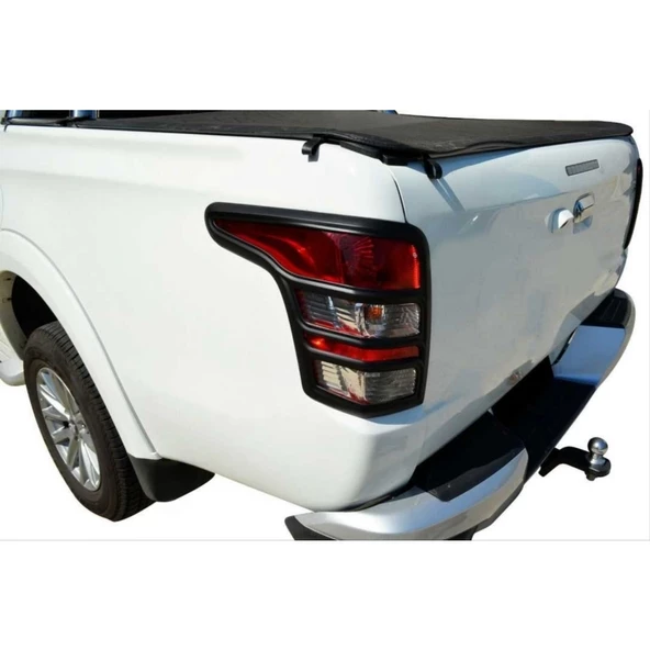Mitsubishi L200 2015-2019 Far Stop Çerçeve Kaplama Siyah - 4