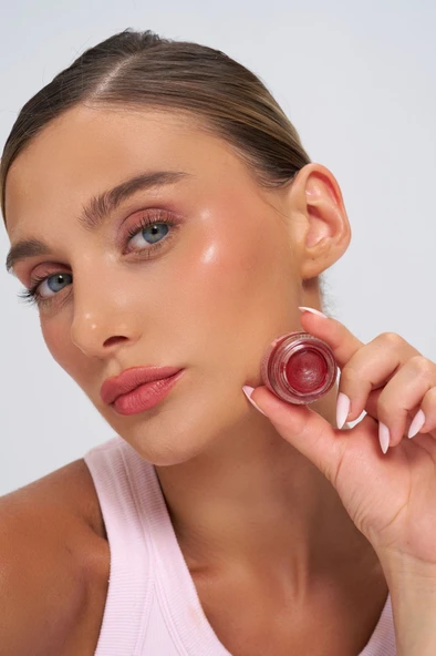 Kuatra Calendula Glow Doğal İçerikli Nemlendirici - Antioksidan Işıltı Veren Balm (Highlighter-Göz Farı-Allık-Ruj) 7ml - 11