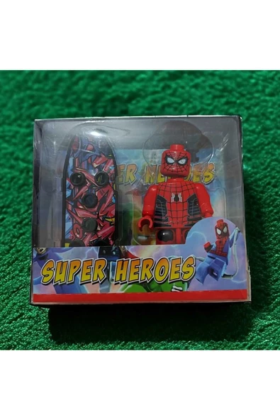 OYUNCAK STORE Avengers Yenilmezler Kaykaylı Spider-Man Lego Figür Seti - Super Heroes Figur