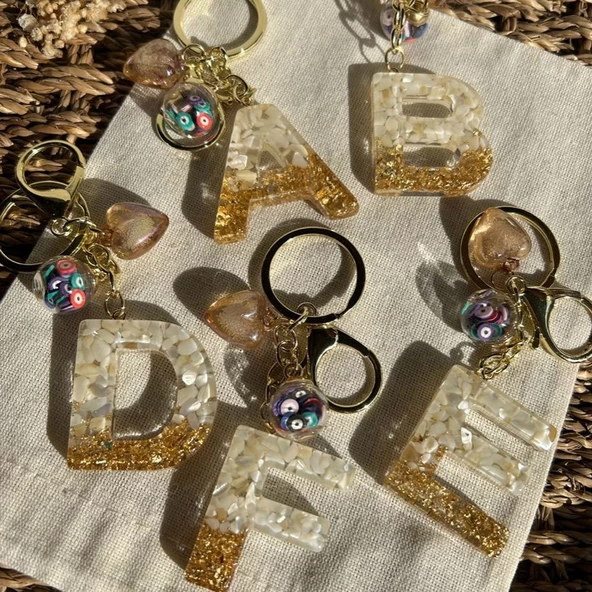 Epoksi Çoklu Silikon Kalıp V Harfi Anahtarlık Reçine Seri Döküm Kalıbı 4 CM 10 Lu - Resim 2