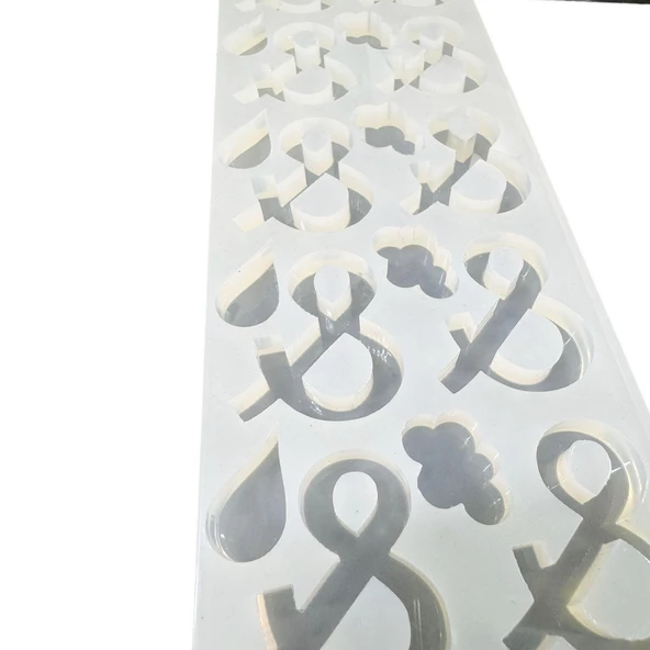 Epoksi Çoklu Silikon Kalıp Ve (&) İşareti Anahtarlık Reçine Seri Döküm Kalıbı 4 CM 10 Lu - 5