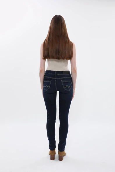 Kadın Çift Düğmeli Düz Jean Pantolon - Resim 7