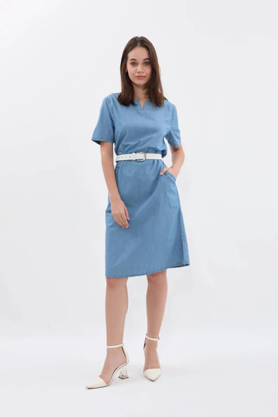 Kaçık Yaka Düz Kısa Kollu Jean Elbise - 2