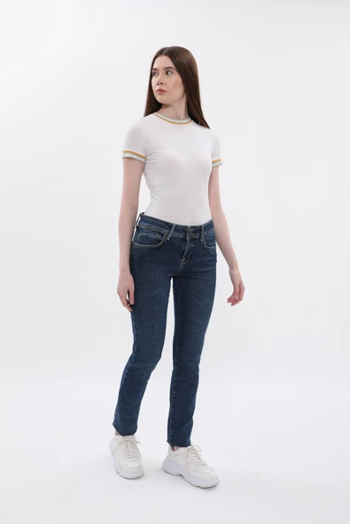 Kadın Çift Düğmeli Dar Jean Pantolon - Resim 4