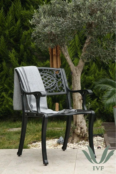 IVF CUNDA model Ferforje Görünümlü PLASTİK KARE masa ve sandalye takım 2 sandalye 1 masa - Resim 3