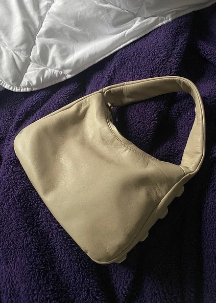 Zara Çanta Valentino Muadili