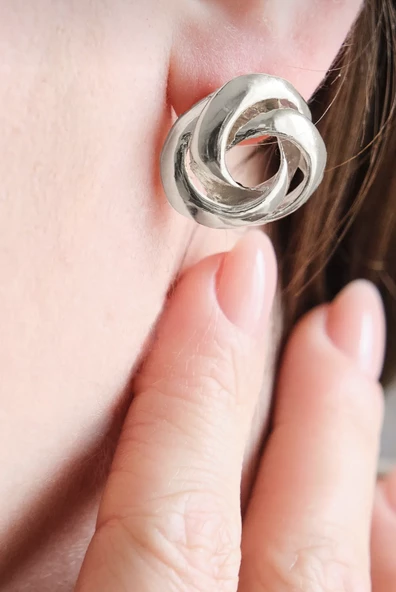 Kadın Düğme model Küpe ZYN1 ürün görseli