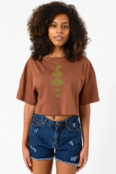 Beyblade Pieces Green Kahverengi Kadın Crop Tshirt