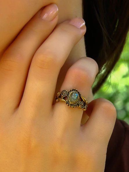 Doğal Taş Labradorit Doğal Taşlı Antik İşlemeli Ayarlanabilir Kadın Yüzük euy36l ürün görseli