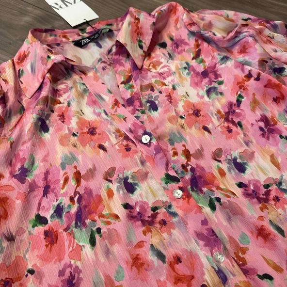 ZARA Çiçek Desenli Fırfırlı Gömlek Bluz - 4
